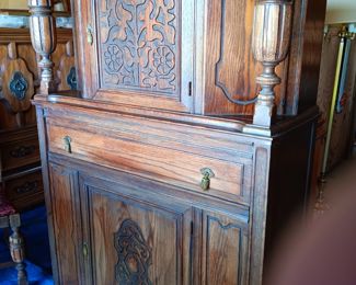 Vintage Eastlake style oak dining hutch.