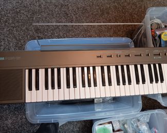 Yamaha PSR-15 keyboard