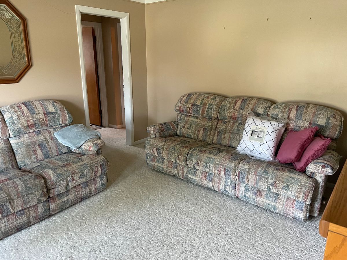 Estate sale with antique furniture in Royal Oak, MI starts on 8/25/2023