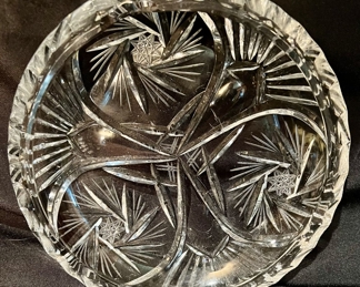 BRAND NEW AMERICAN BRILLIANT ASHTRAY/SERVING PLATTER