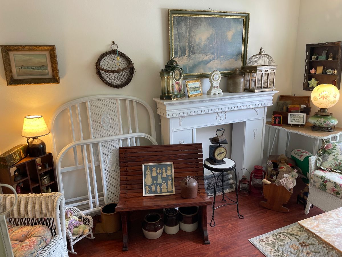 Riverview Packed Full 3 Day Estate Sale Hosted... starts on 8/31/2023