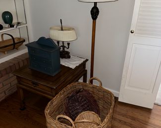 Large Baskets, End Table & Floor Lamp