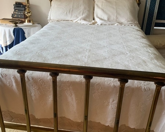 Gorgeous full size brass bed with nice mattress set