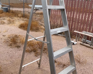 Keller 6 Foot Ladder 