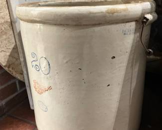 Another 20 gallon crockpot (Redwing)