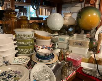 Vintage Kitchenware