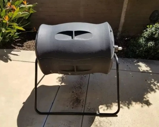 Tumbling, Rotating Composter with several improvements made, only $75