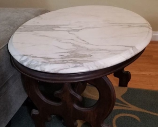Mahogany Base & Heavy Marble Top with 'Cove Bullnose' edge profile, which is uncommon, due to the work involved. Beautiful piece! Dimensions: 36"(w) x 26"(d) x 20"(h) In perfect condition!