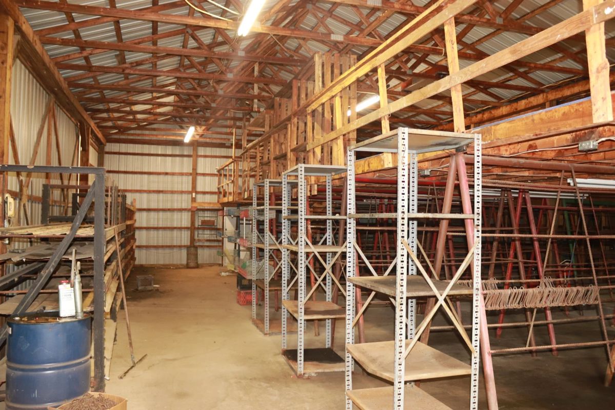 ABSOLUTE AUCTION in Hickman, KY starts on 9/9/2023