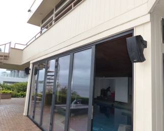 Pair of outdoor Bose speakers