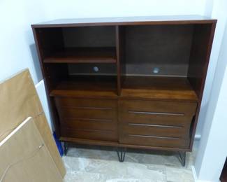 Display storage cabinet