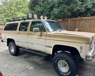 1976 Silverado 4 WD 350CI Summit Motors Blueprint Series engine, 4 speed with overdrive transmission, new tires, new air conditioning, new radio, new headliner, new seat belts.

$23,500