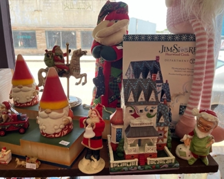 Lots of Jim Shore "Heartwood Creek" collectables by Dept. 56!