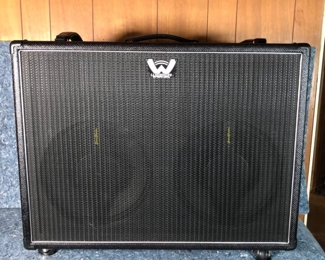 27"L Weber Speakers Rollable Amp w/ Blue Dog & Silver Bell