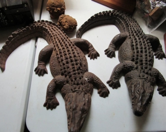 Cast iron alligators