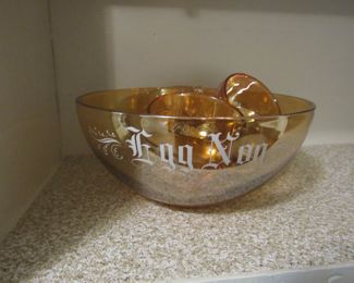 Carnival egg nog set