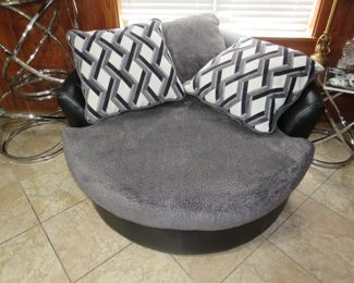 New swivel loveseat