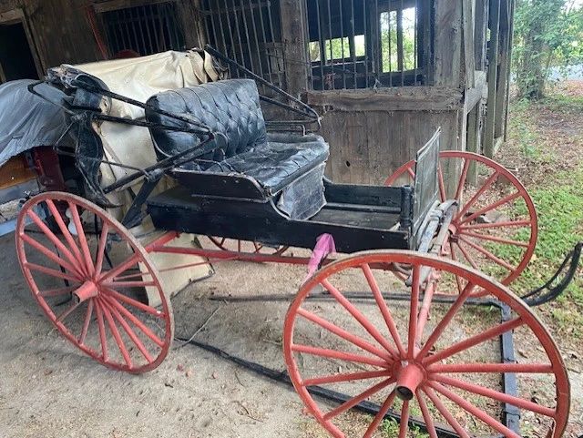 1800s horse drawn carriage