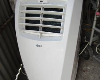 Like new LG portable AC unit