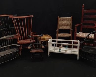 https://www.auctionninja.com/hewitt-estates-and-antiques/product/lot-of-vintage-doll-furniture-200196.html