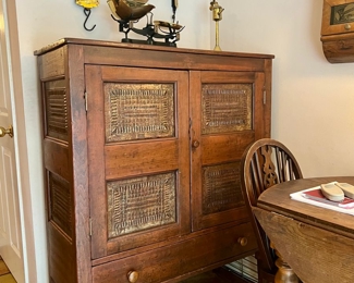 ANTIQUE PRIMITIVE PIE SAFE WITH DRAWER