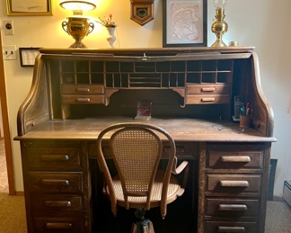 1930'S ROLL TOP DESK
