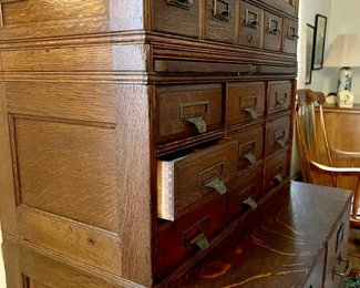 BEAUTIFUL CRAFTSMANSHIP 