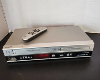 Philips VHS/DVD player