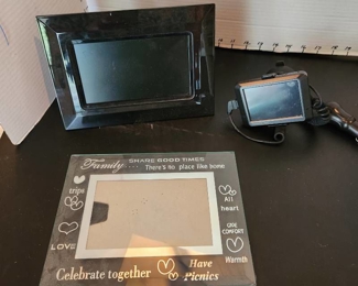 Digital picture frame, Garmin and photo frame