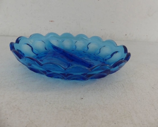 Vintage 1972-1973 Anchor Hocking "Fairfield Laser Blue" Oval 2-Part Relish Dish