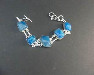 Cracked Quartz Toggle Clasp Bracelet in Stamped 925 Setting - 8½"