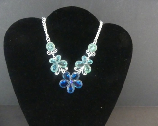 Aquamarine Lobster Claw Clasp Necklace - 20"