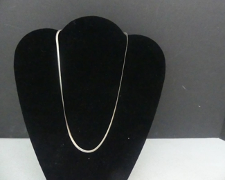 Vintage Made in Italy 24" 2mm Herringbone Sterling Silver Chain - 10.2g