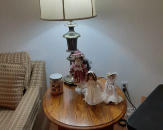 2 Available (Broyhill End Table & Burnished Brass Lamp plus more Dolls