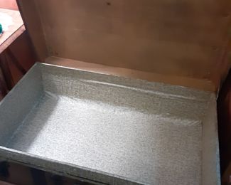 Second Layer Tray for Trunk