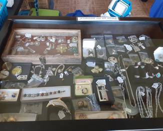 14 Kt, 10 Kt, Sterling & Costume Jewelry