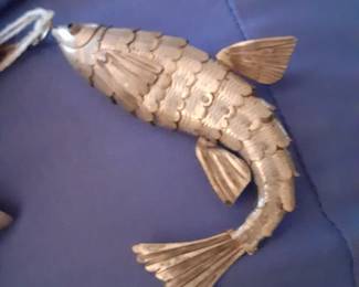 Articulated Sterling Fish