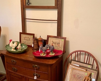 Vintage wash stand and decor