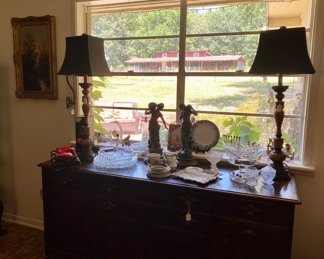 Ethan Allen buffet with Decor 