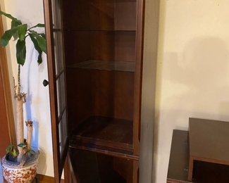 Part of 3 piece entertainment center