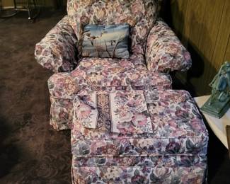 CHAIR N OTTOMAN