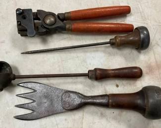 EARLY GUN MOLD,LEAD TOOL,OTHERS