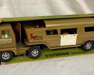STRUCTO TRUCK W/ ORIG. BOX