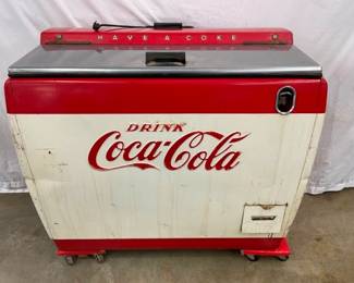 WESTINGHOUSE WH-121 COKE DRINK BOX