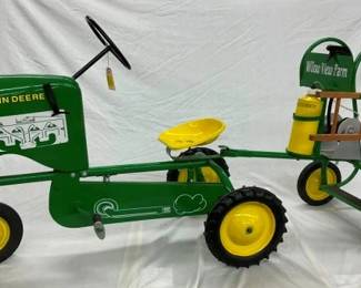 JD PEDAL TRACTOR W/ SPRAYER TRAILER
