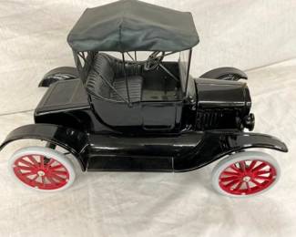 NICE COLOR AND CONDITION