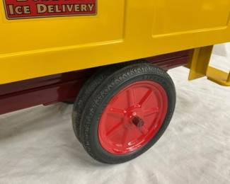 NICE COLOR AND CONDITION