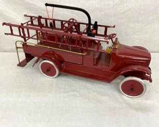 MEASURES 26X14 AND 9IN WIDE