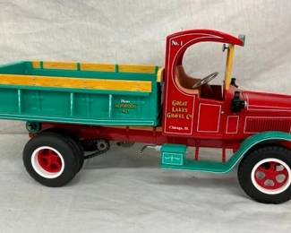 #1 NORWOOD 421 GRAVEL TRUCK