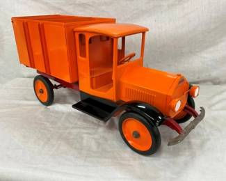 NICE COLOR AND CONDITION